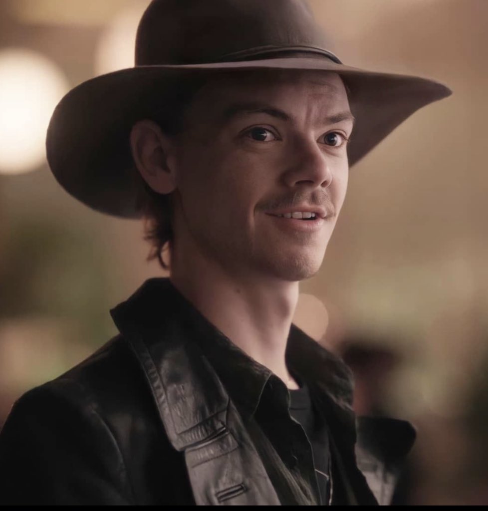 Steve Hernandez tweet media