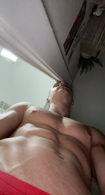 Hello down there https://t.co/PqF99tPRI7