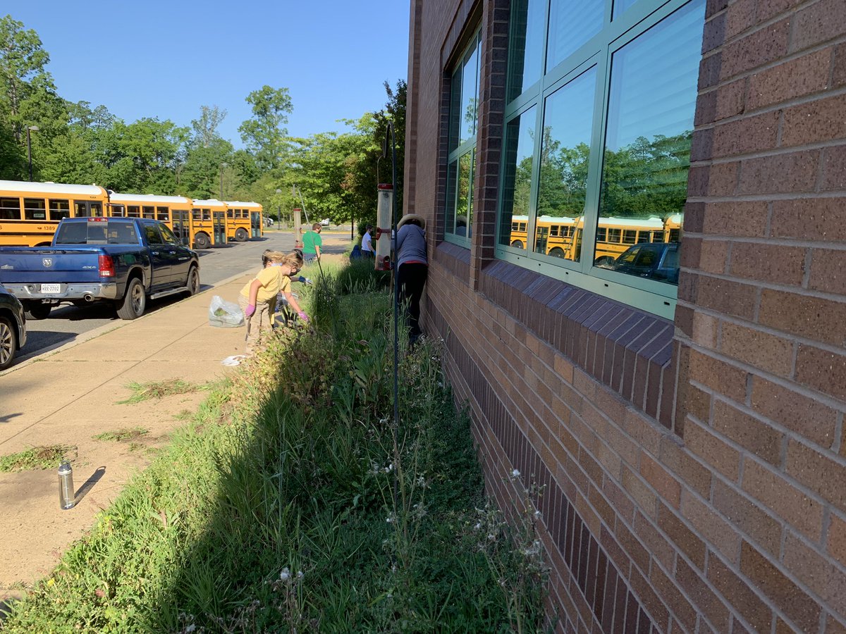 Mrs. Moulder tweet media