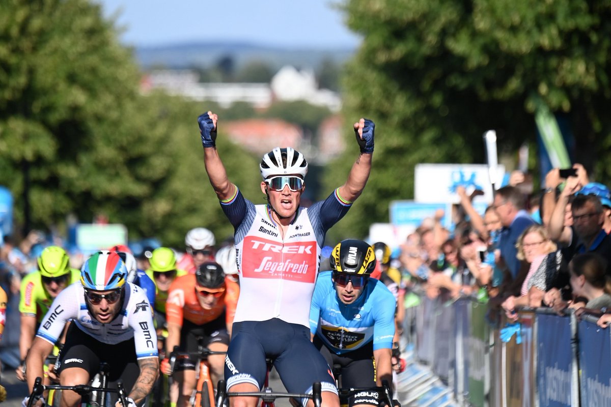Mads Pedersen, Trek-Segafredo spurtede sig til etapesejren, på anden etape af PostNord Danmark Rundt der sluttede i Sønderborg. postnorddanmarkrundt.dk/mads-pedersen-…