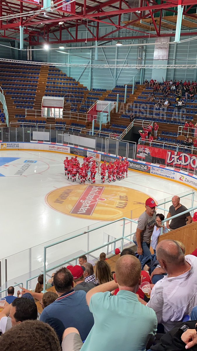 danzup85's tweet photo. erschts testspiel #scrjscl https://t.co/975fj7x32F