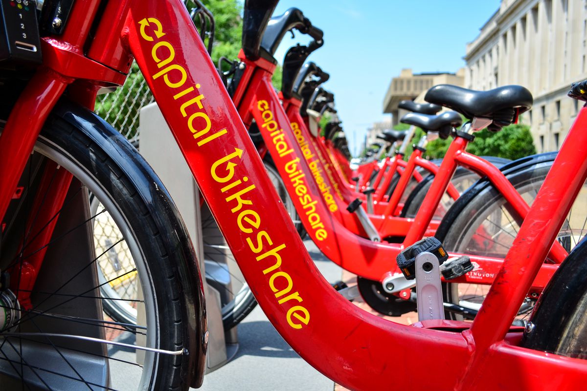 Hey Met Rockers,

Your next adventure awaits! Rent a bike from @capitalbikeshare and explore all that @visitmoco has to offer!
.
.
.
#HaveWeMET #MetRockville #RockvilleMD #CapitalBikeShare #LetsBeFriends