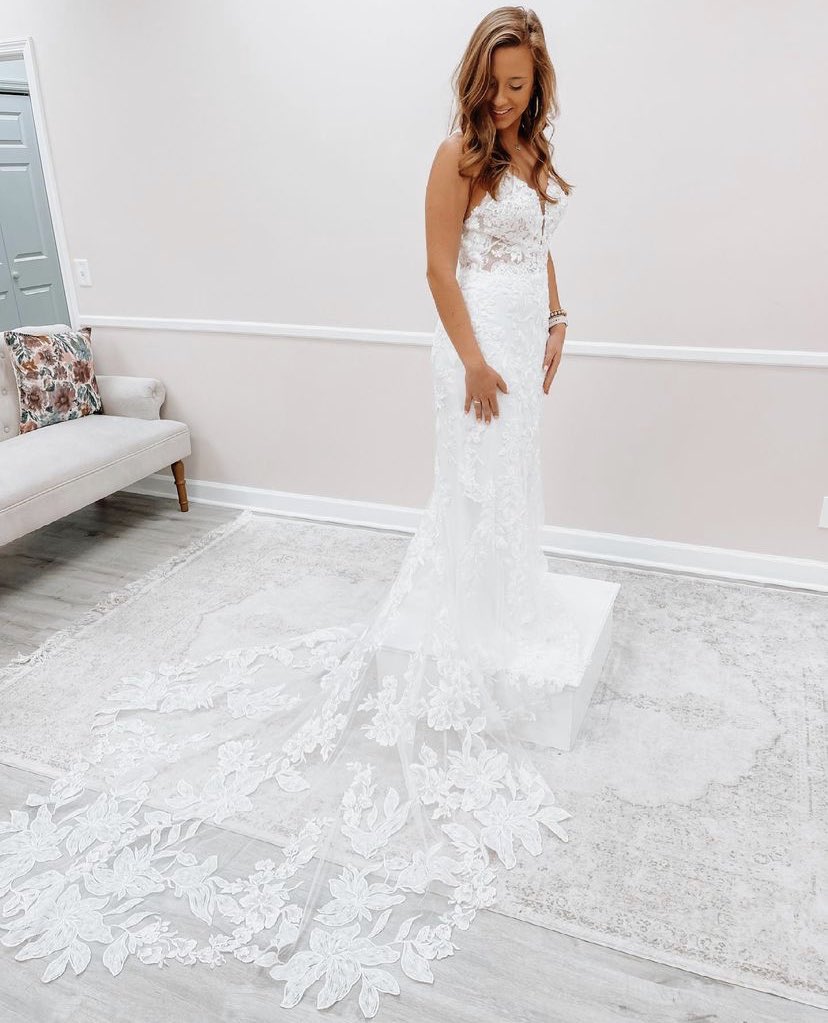 Bridal_S's tweet photo. Can we be any more in love with the lace on this train!!! Meet Bryony from the #essenseofaustralia collection.

https://t.co/Dl68NUJ1ME

#wedding #weddingdress #bride #bridetobe #lacetrain #longtrain #bridalgown #Nottingham #Woodthorpe #nottinghamwedding #nottinghambride https://t.co/ubpm6Okk8Z