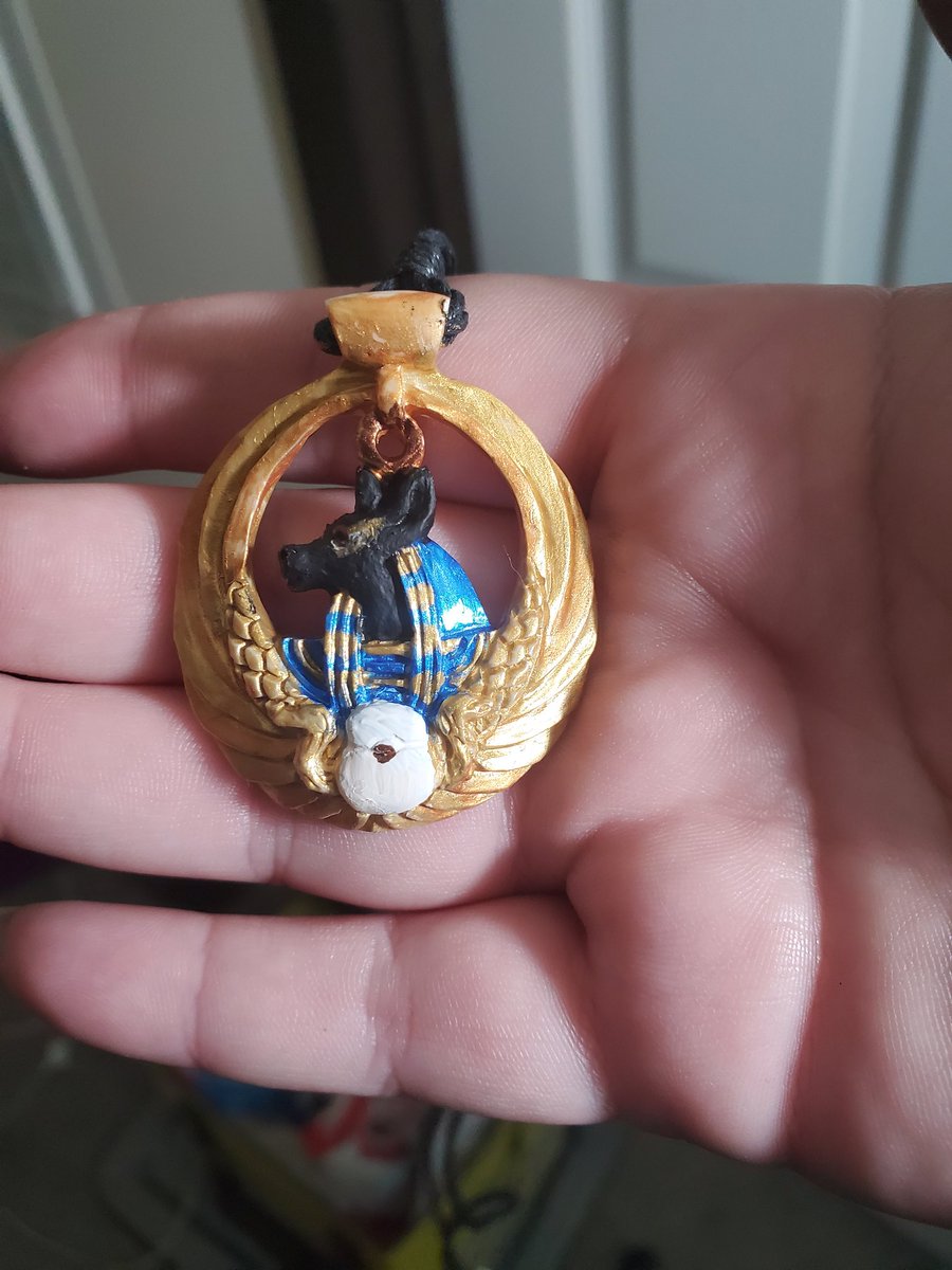 PЯIПᄃΣƧƧ MIDПΛ 🐺🖤 tweet media