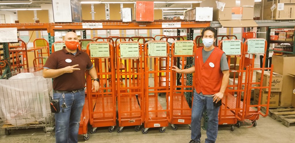 AWESOME Job to our DBO Ronald on succesfully running his first truck.Everything pushed. Safe and clean stockroom #CareGrowWin  <a href="/FFandF_Adam/">Adam B</a> <a href="/DarrinTgt/">Darrin Reedy</a>