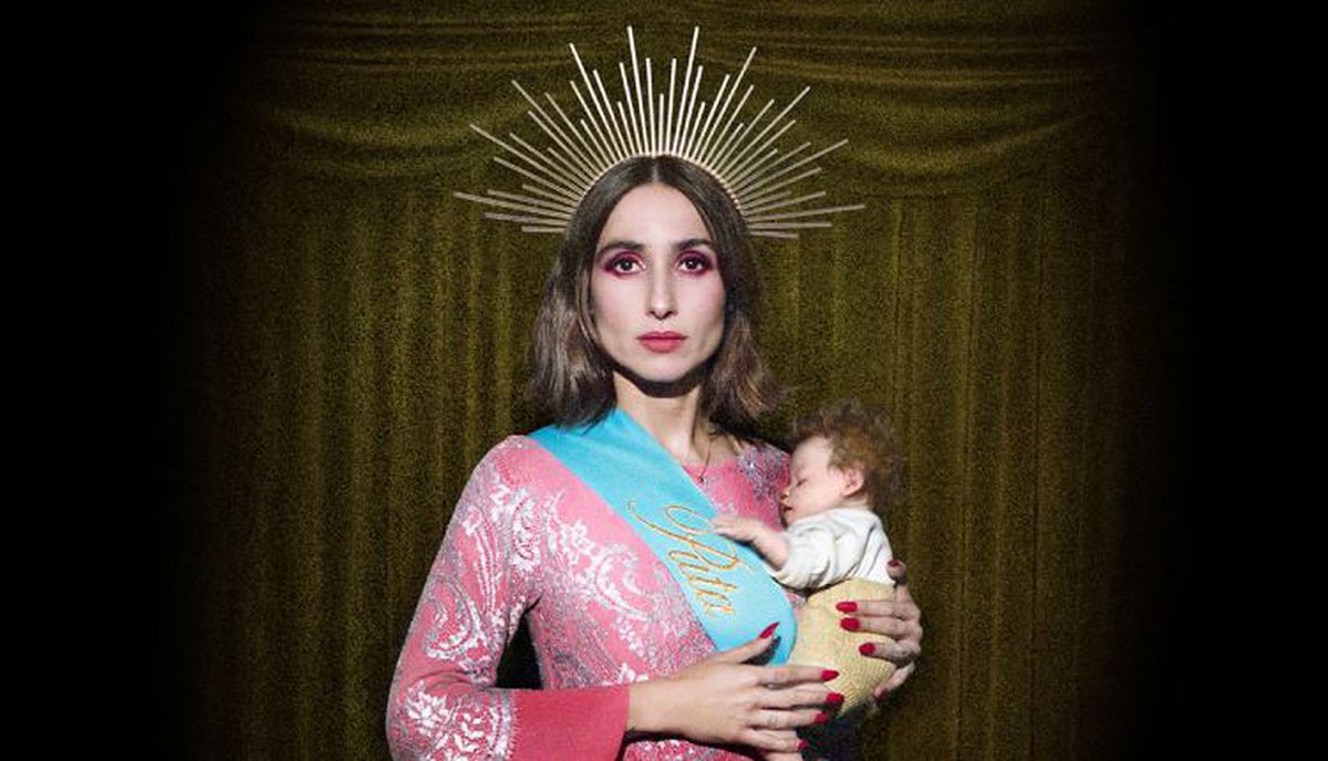 cipripedia's tweet image. Me encanta @zaharapop y me gustan mucho las imágenes que está usando en su último trabajo y gira. Hoy ha habido algo de polémica, básicamente porque algunos no saben muy bien, ni lo que ven ni lo que defienden. Abro mini hilo ⬇️⬇️⬇️⬇️