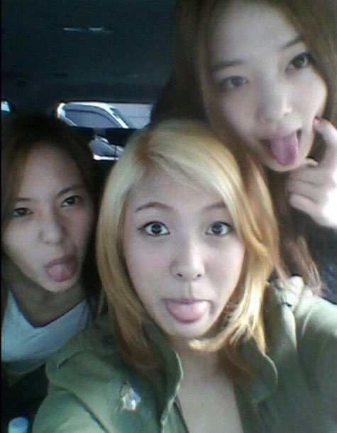 JUNGLIFILE's tweet photo. #HappyLunaDay
#OurGalaxyLuna
#우리의_갤럭시_루나_생일축하해 https://t.co/n8xcIWASnn