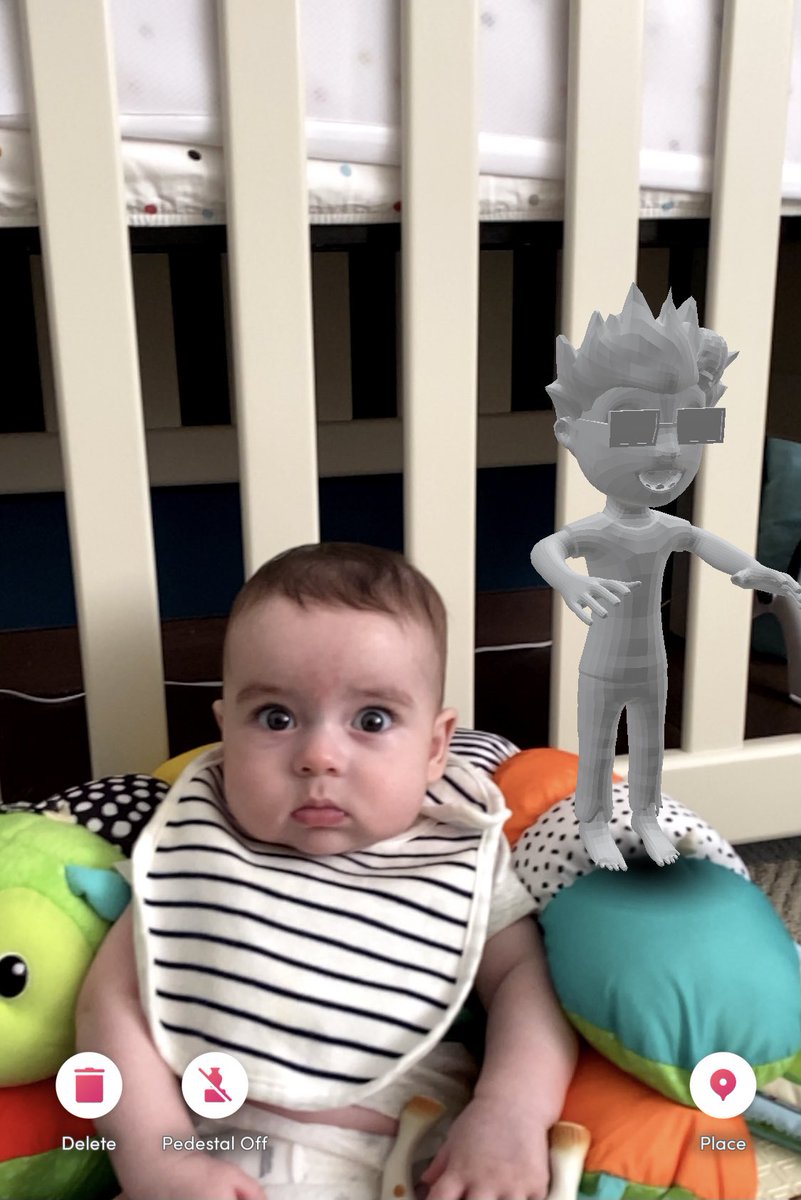 Learning about AR with <a href="/AmandaFoxSTEM/">Amanda Fox ✈️Cincy✈️Vegas ✈️ Palo Alto ✈️ATL</a> at the #EduLearnFest!! Check out Zip the Zombie! 🧟 <a href="/educreativas/">EDUCreative Coaching</a> #teachingland