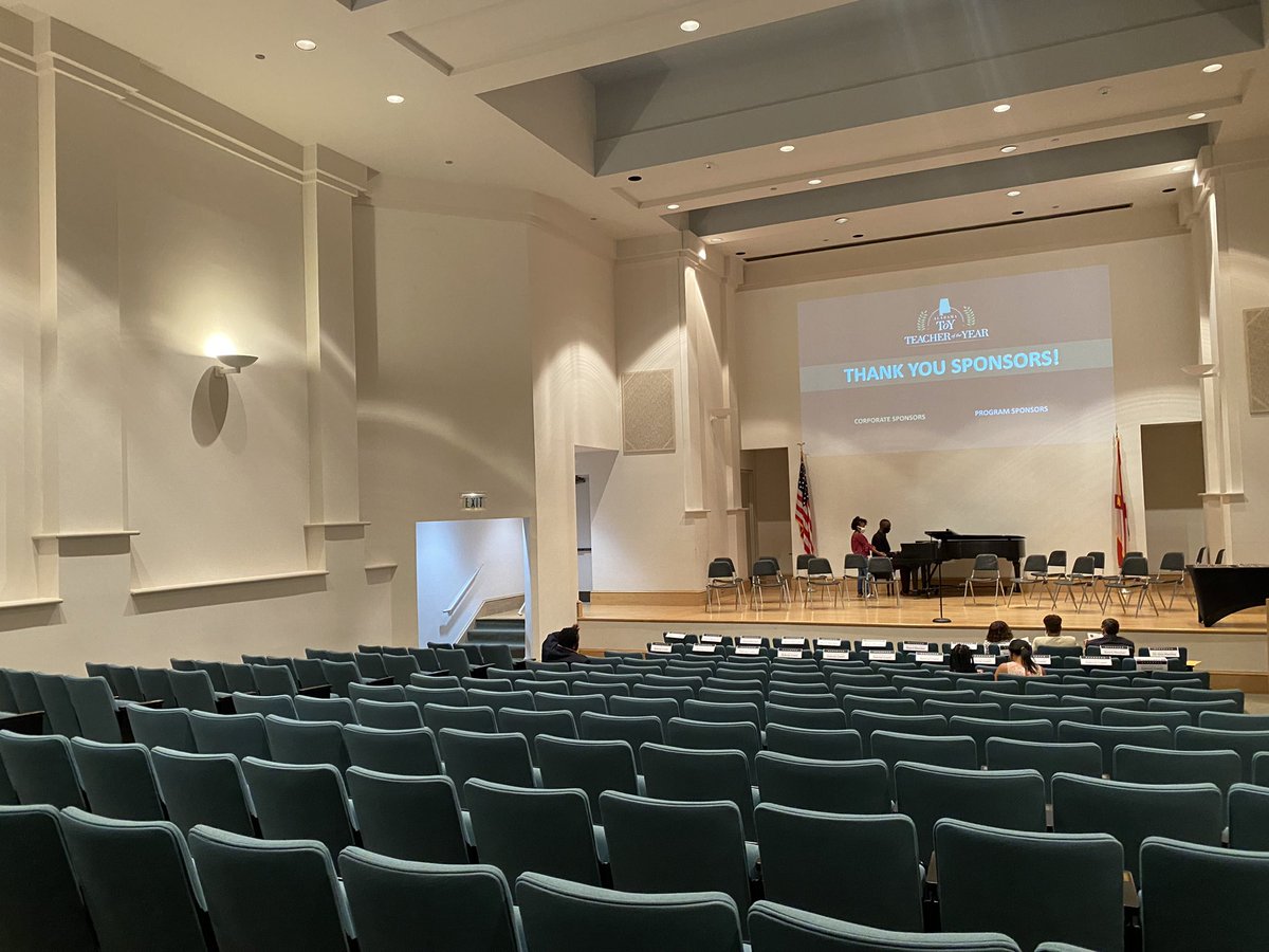 Eric Mackey tweet media