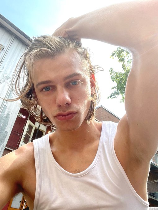 ⚠️ MONTREAL - TONIGHT ! I&rsquo;ll be attending the event, see you there https://t.co/VZb3pJiwQd