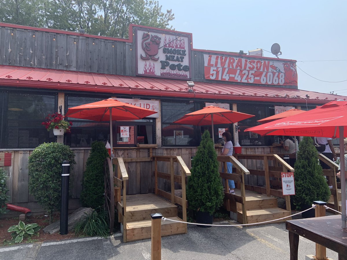 DaveBinThe613's tweet photo. Road trip to QC and my 1st visit since late 2019.  You can’t beat Pete’s meat but he does make a mighty fine smoked meat sandwich. 😷😉 https://t.co/RXFJ8wUEnT
