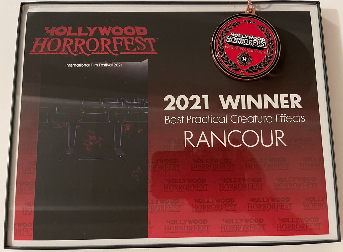 craigblairfilm's tweet photo. Congrats @dane_hallett Director/Creator of our gloriously gross creatures &amp; to our amazing creature effects team @oddstudio_pl Thanks for bringing the slime!  @HWhorrorfest #Rancour #HorrorMovies #Horror #PracticalFX #CreatureFX #AustralianStory https://t.co/JjyS4bc2fp