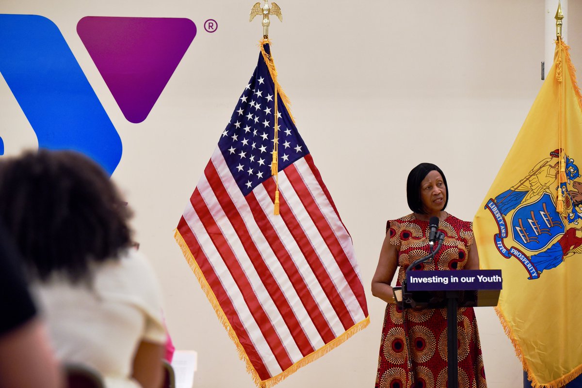 A stronger &amp; fairer New Jersey begins with our young people. It's essential that we invest in them. The juvenile justice bill I signed today will help create a safe, caring environment for our youth to help address their physical &amp; mental challenges.
📰 bit.ly/3AyYQkD