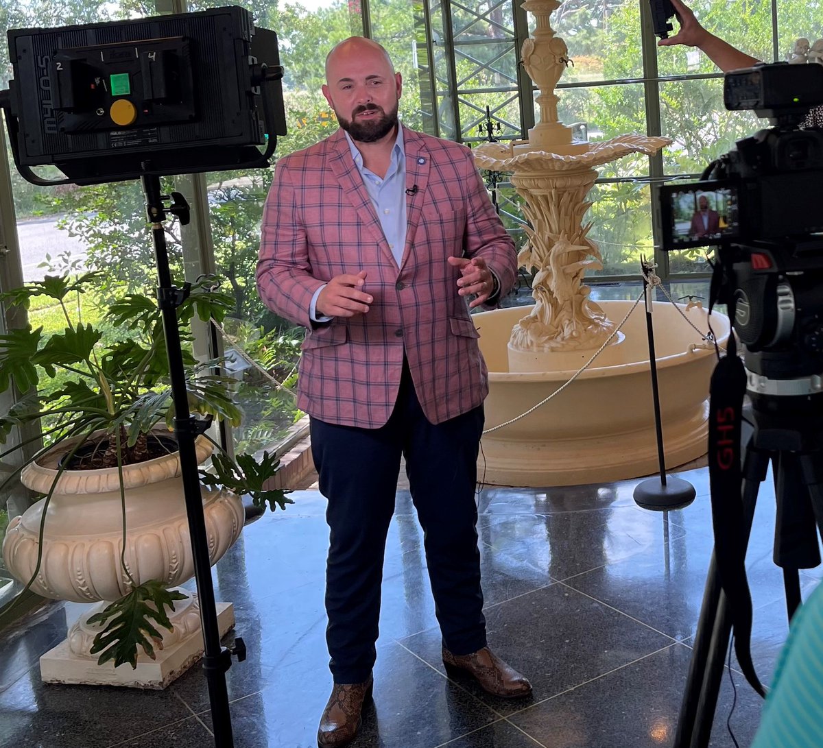 We're working on some exciting things here in the <a href="/CityofMonroe/">City of Monroe, LA</a>. Thanks to <a href="/LouisianaLtGov/">Office of Lt. Gov. Billy Nungesser</a> crew for stopping by to see how we're putting the 'fun' in 'Funroe'. #oneroe #Funroe #tourism