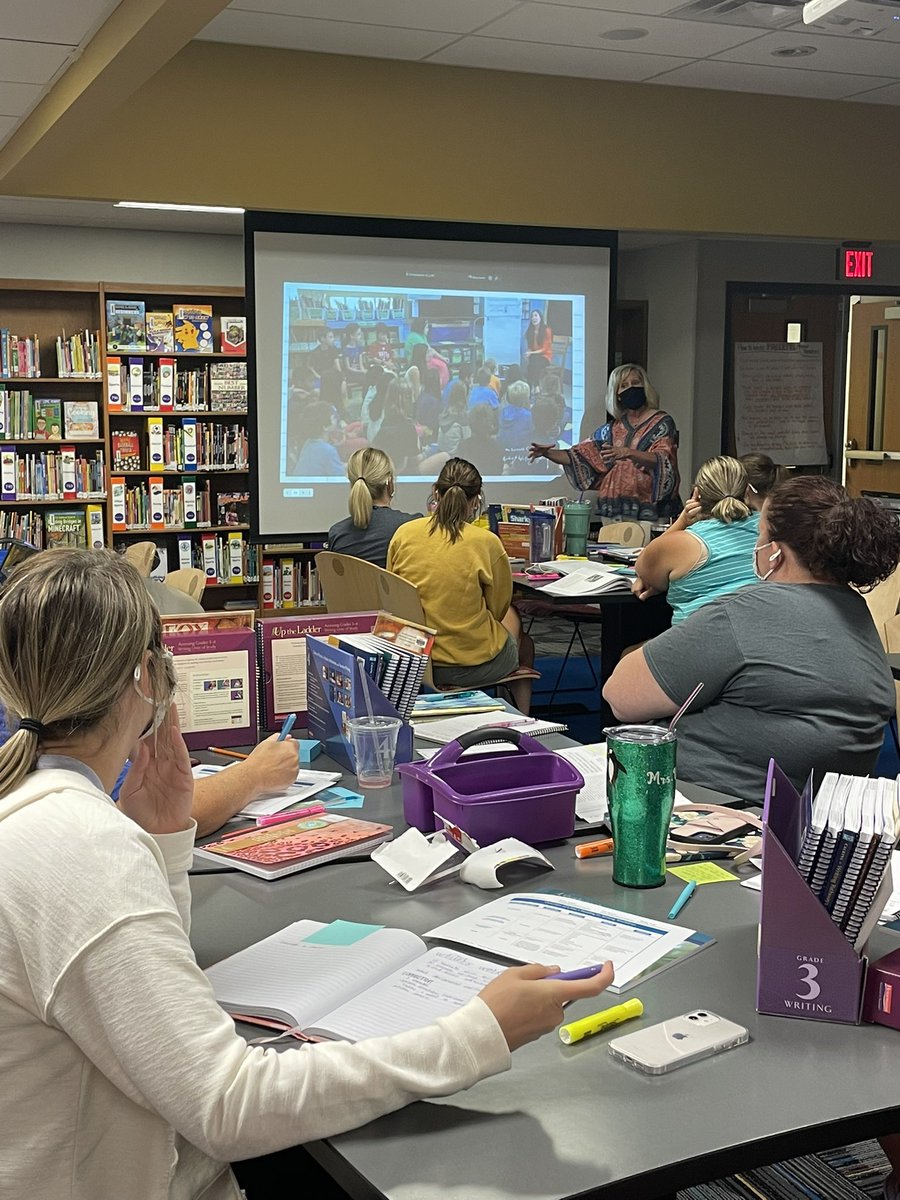 alidatodd's tweet image. Thank you @WeRScarborough teachers for taking time today to learn about #unitsofstudy We loved your enthusiasm for elevating your writing instruction!