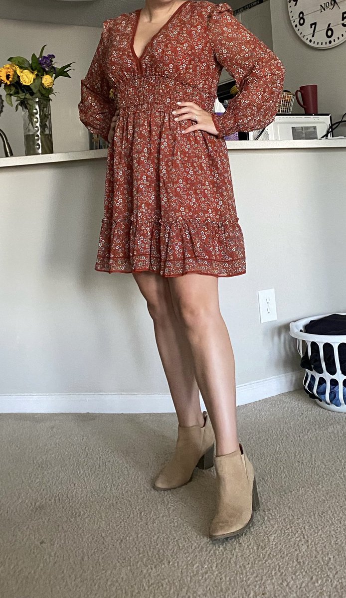 njprepsterr's tweet photo. Ok pls help I’m going to a wedding that’s semi formal in a barn… is this too casual? Ask if it is I need some recommendations on what to wear!! Help me https://t.co/QOqojAMgBe