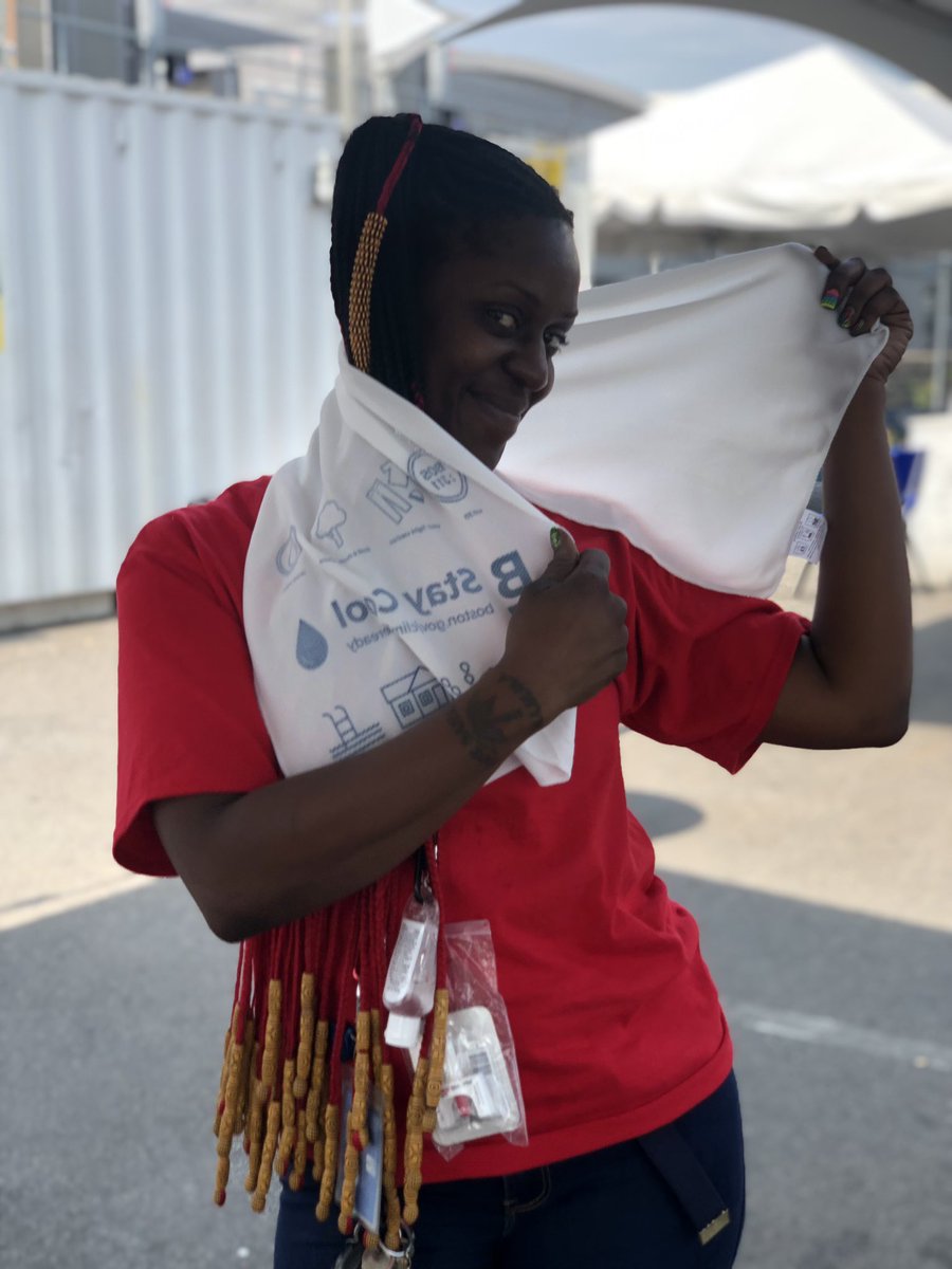 BostonEnviro's tweet photo. We hope everyone is staying safe during this #HeatWave!

Today @RevMariama joined @MayorKimJaney at the Neighborhood Coffee Hour. She handed out #ClimateReadyBOS towels that stay cool with tips to #BeatTheHeat

More tips on how to stay safe and healthy at https://t.co/XZt3q81LFi https://t.co/QeXWyDnnCg