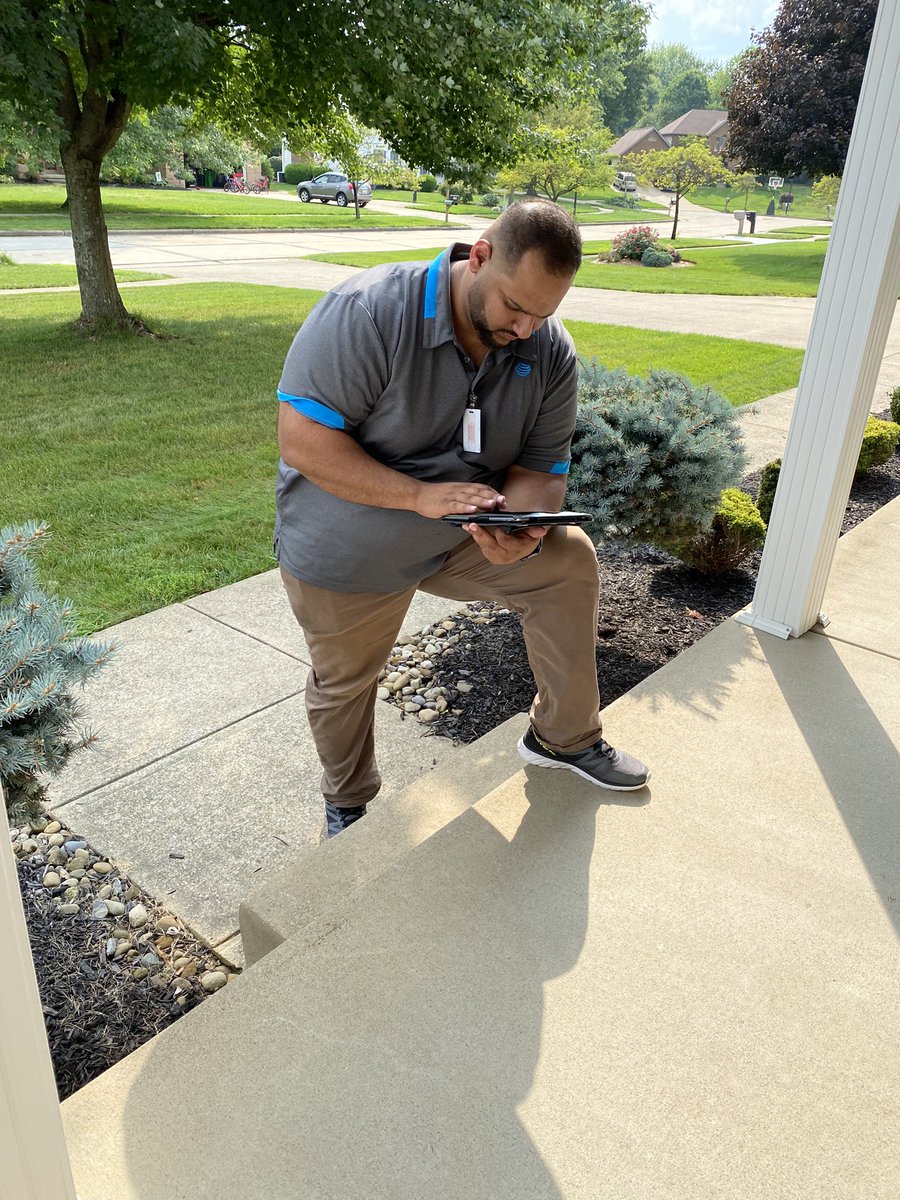 Defa taking the time to make a friend and help someone get better service!
#ihxohio #ihxnortheast