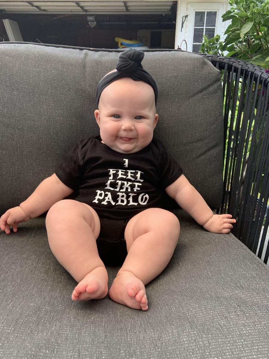 CallMeKaleigh's tweet image. Waiting for @kanyewest  to drop #DONDA like...