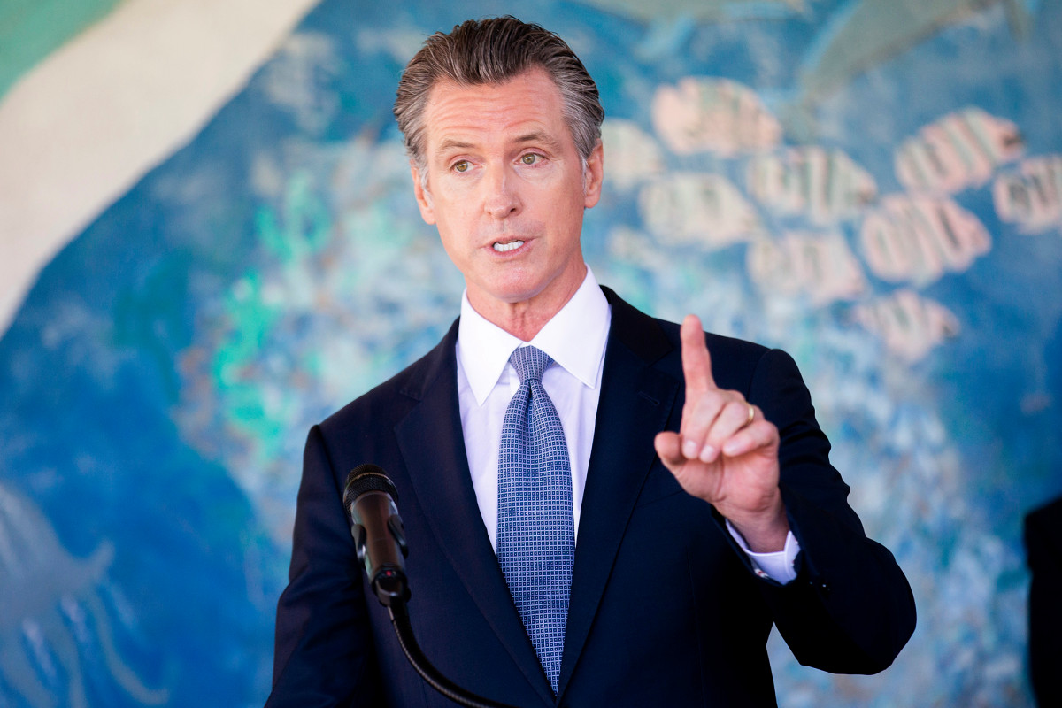 California first state to require vaccine or weekly testing for school teachers, staff