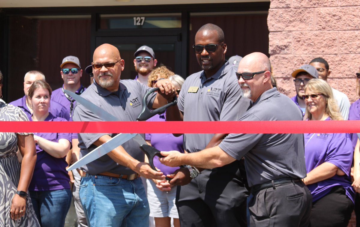 AppliedRapidTEC's tweet photo. Today we celebrated the merger and acquisition of @ObsidianSG and ART. we are thrilled to be joining the OSG family!
#teamART #teamObsidian #community #unity #celebration https://t.co/3bRCyQ38Br