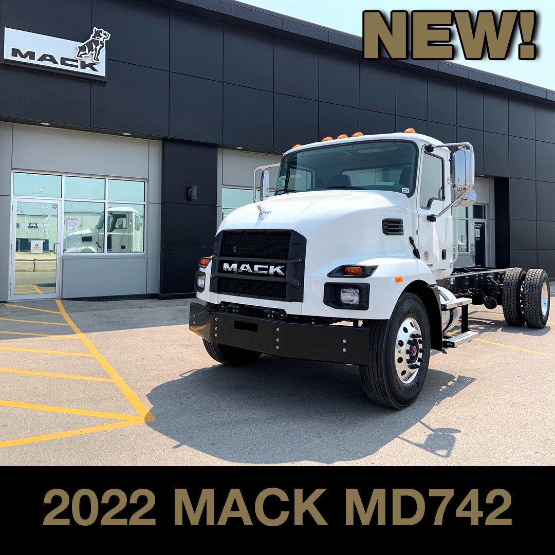 MackManitoba's tweet photo. Talk about a crisp, white truck! ✨😍 This brand new 2022 #Mack MD comes with all aluminum wheels 👌 Stop by our dealership on Eagle Drive to take a closer look 👀 https://t.co/EaqENUc5p2

#MackManitoba #MackTrucks #MDSeries https://t.co/KHxMpHJbem