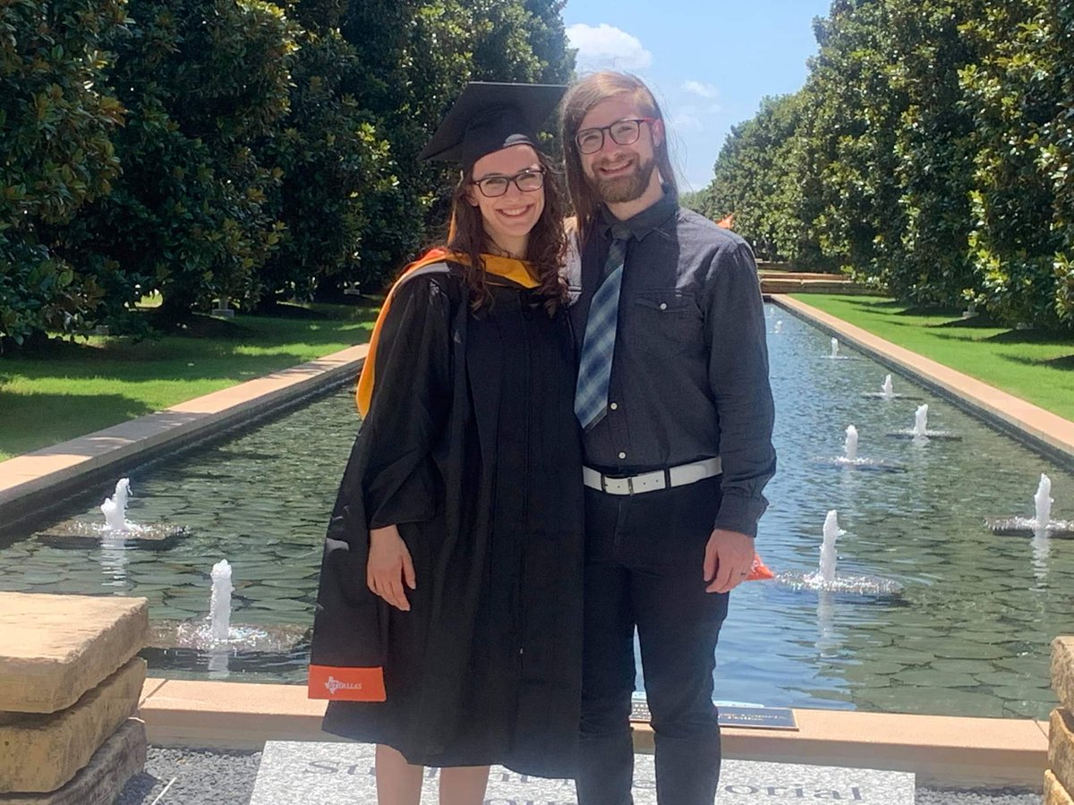 ms_bales's tweet photo. Alex Bales, MS 🎓😎 (So what if the ceremony was 15 months later 🤣) #UTDone #CovidGrad #Classof2020 @BBSutdallas @UT_Dallas @CowartDISD https://t.co/YLXktDcIQD