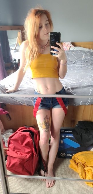 Mistys leaving your bed in the morning 😘 Convince her to stay https://t.co/XVVSxJjxmI