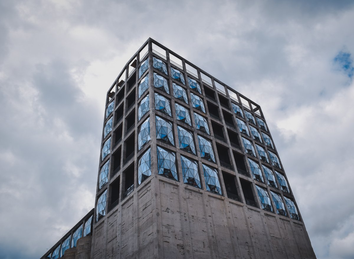 builtcareers's tweet image. #AmazingWorldArchitecture
#ZeitzMuseumofContemporaryArtAfrica
#SouthAfrica

Photo by: unsplash.com/@M_Martins23

#AmazingArchitecture #Architecture #Design #heatherwickstudio #ZeitzMOCAA #CapeTown #Photography #picoftheday #pictureoftheday #Travel #BucketList #builtcareers
