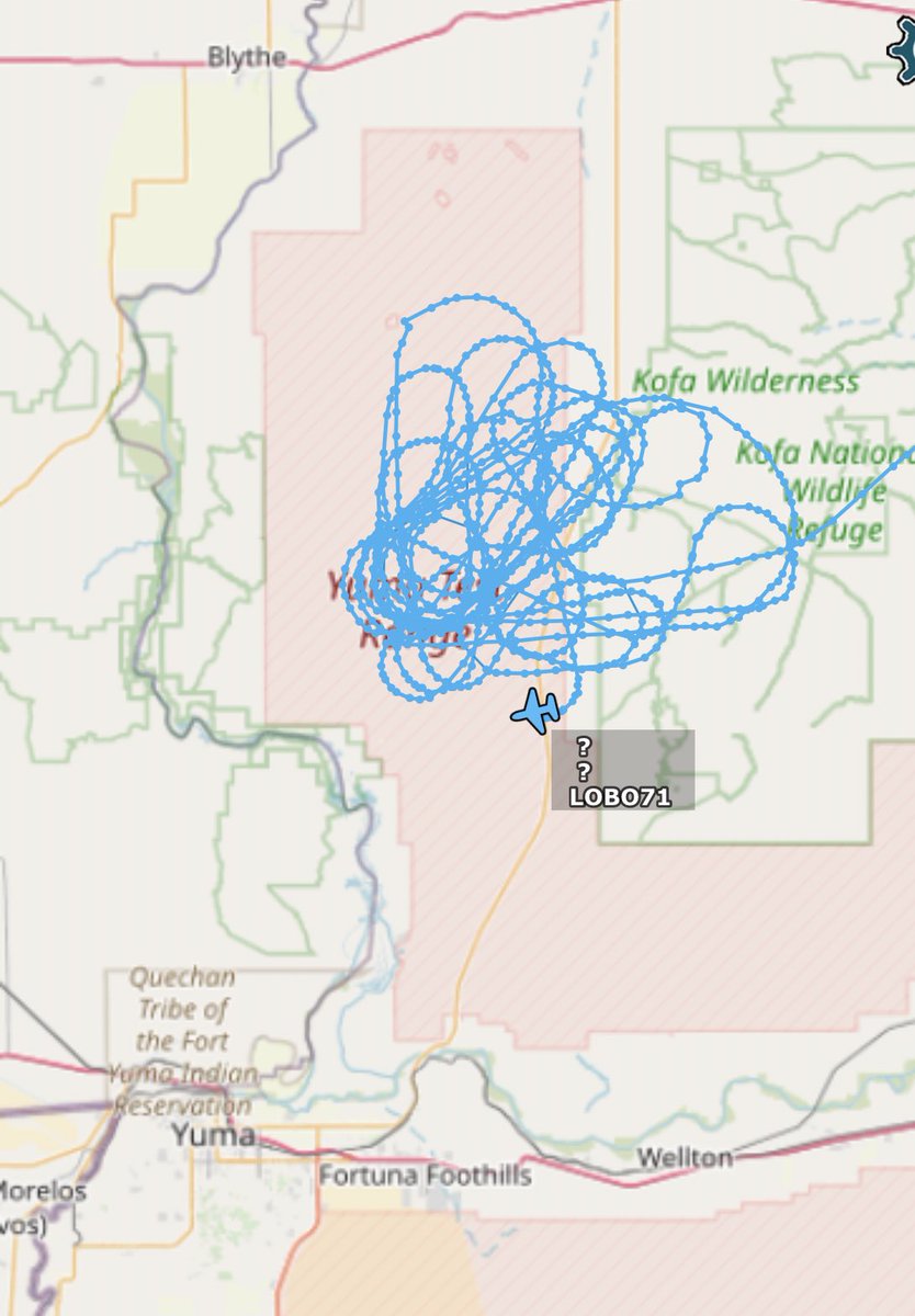 SpeckleBelly64's tweet photo. USAF B-52H out of Barksdale AFB spending last few hours over Yuma Proving Ground
#AE5886 LOBO71 https://t.co/I8Rf8fn5um