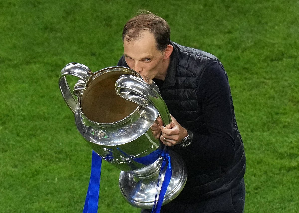 ChelseaNewsID's tweet photo. Thomas Tuchel, manajer pertama dalam sejarah #Chelsea yang memenangkan UEFA Champions League dan UEFA Super Cup.

#SuperCup #CFC https://t.co/zwIApEjeFR