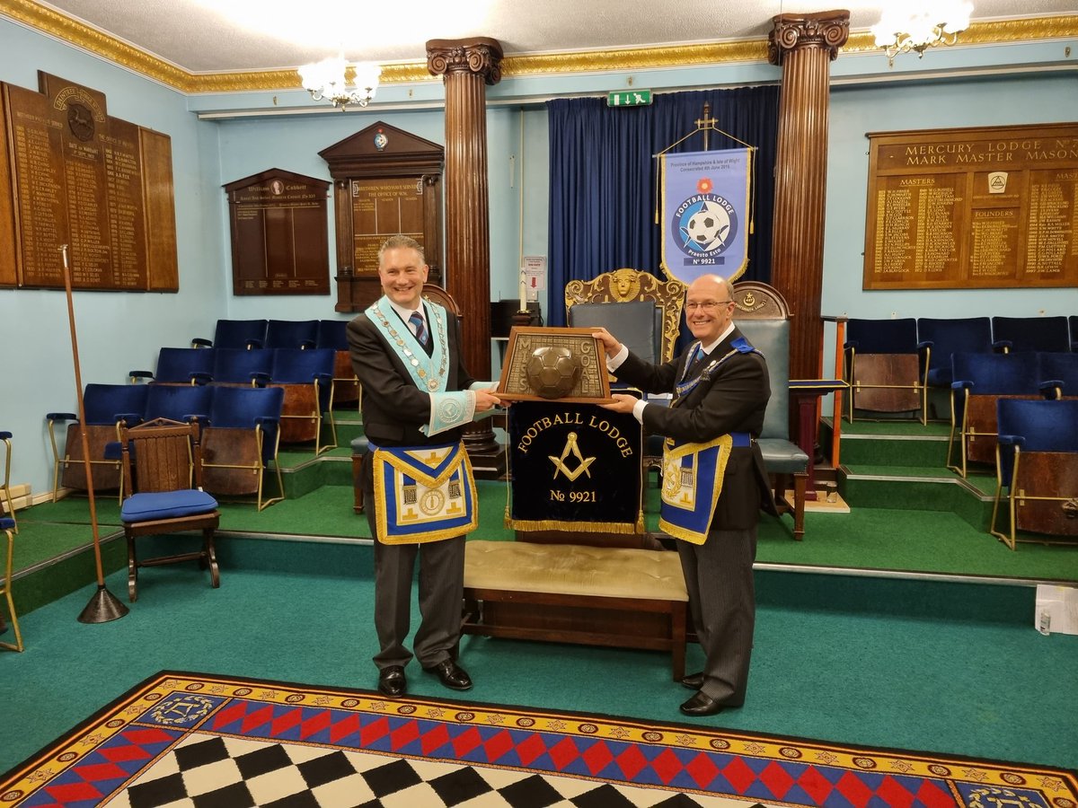 Football Lodge (@lodgefootball) on Twitter photo A superb evening at 9921. Presentation of a purpose made ballot box by <a href="/coxytheassessor/">Craig Cox</a> to Football Lodge, received by our WM <a href="/GtiJazzBlue/">Paul Davis</a>. <a href="/UGLE_GrandLodge/">United Grand Lodge of England</a> <a href="/HantsMason/">Hants & IoW Masons</a> <a href="/pgldevonshire/">PGLD</a> <a href="/HantsMasonSC/">Hants Masons SC</a> A superb evening at 9921. Presentation of a purpose made ballot box by <a href="/coxytheassessor/">Craig Cox</a> to Football Lodge, received by our WM <a href="/GtiJazzBlue/">Paul Davis</a>. <a href="/UGLE_GrandLodge/">United Grand Lodge of England</a> <a href="/HantsMason/">Hants & IoW Masons</a> <a href="/pgldevonshire/">PGLD</a> <a href="/HantsMasonSC/">Hants Masons SC</a>