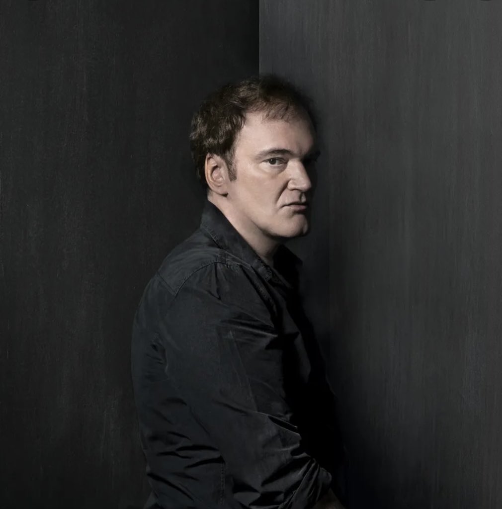 16_elise's tweet photo. Why does Brett look like Quentin Tarantino? #LoveIsland https://t.co/S95duCHOLg