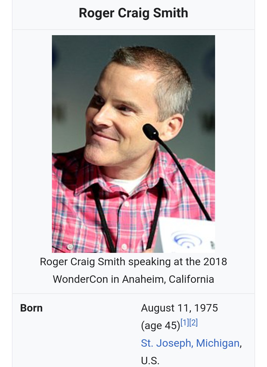 Oh hey it\s Roger Craig Smith\s birthday today
happy birthday 