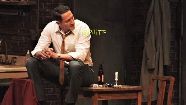 PiliTF's tweet photo. #SashaRoiz as Theo Wexler 'Three Days of Rain' At Portland Center Stage #pcsarmory 
May - June 2015
Sasha Roiz on Stage 
#screenshots https://t.co/gfgz3H50zq