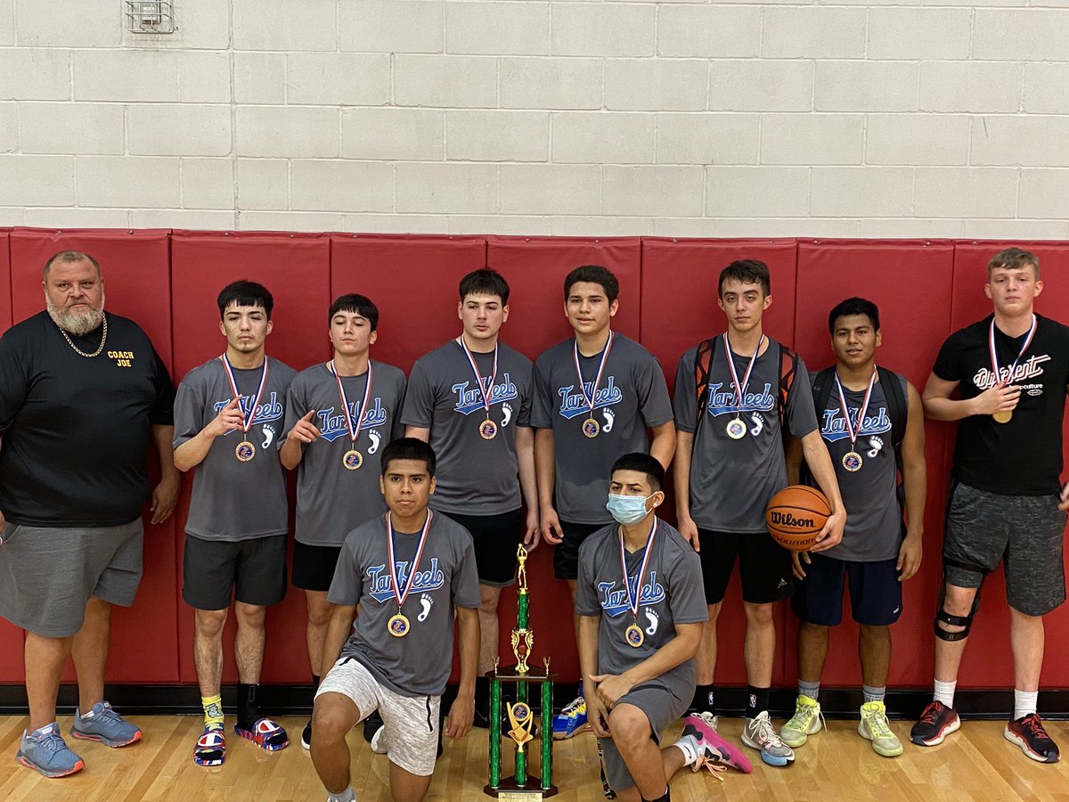 Huge congrats to the YellowJackets for bringing home 1st place in the Edinburg Summer League! They’ve played a ton of ball this summer and they ended the summer break with a gold medal. Big things coming! #MUFLY #HungryHumbleFocused #SwarmTogether <a href="/EE_JacketNation/">E-E Yellow Jackets- Jacket Nation</a> <a href="/EE_Jackethoops/">Edcouch-Elsa Jacket Basketball</a>