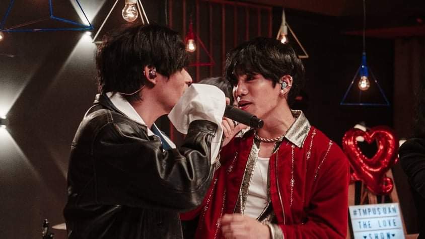RY4JAH's tweet photo. MUNDO

A #KENTELL AU where Ken have secret admiration to his bestfriend/bandmate Stell. For the nth time ECQ strikes again, how can ECQ change their relationship? https://t.co/ETpElbIYfS