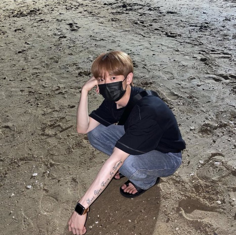 dailyechani's tweet photo. #루시 #가능동밴드 #신예찬 💙 https://t.co/GyEj1XTYeD