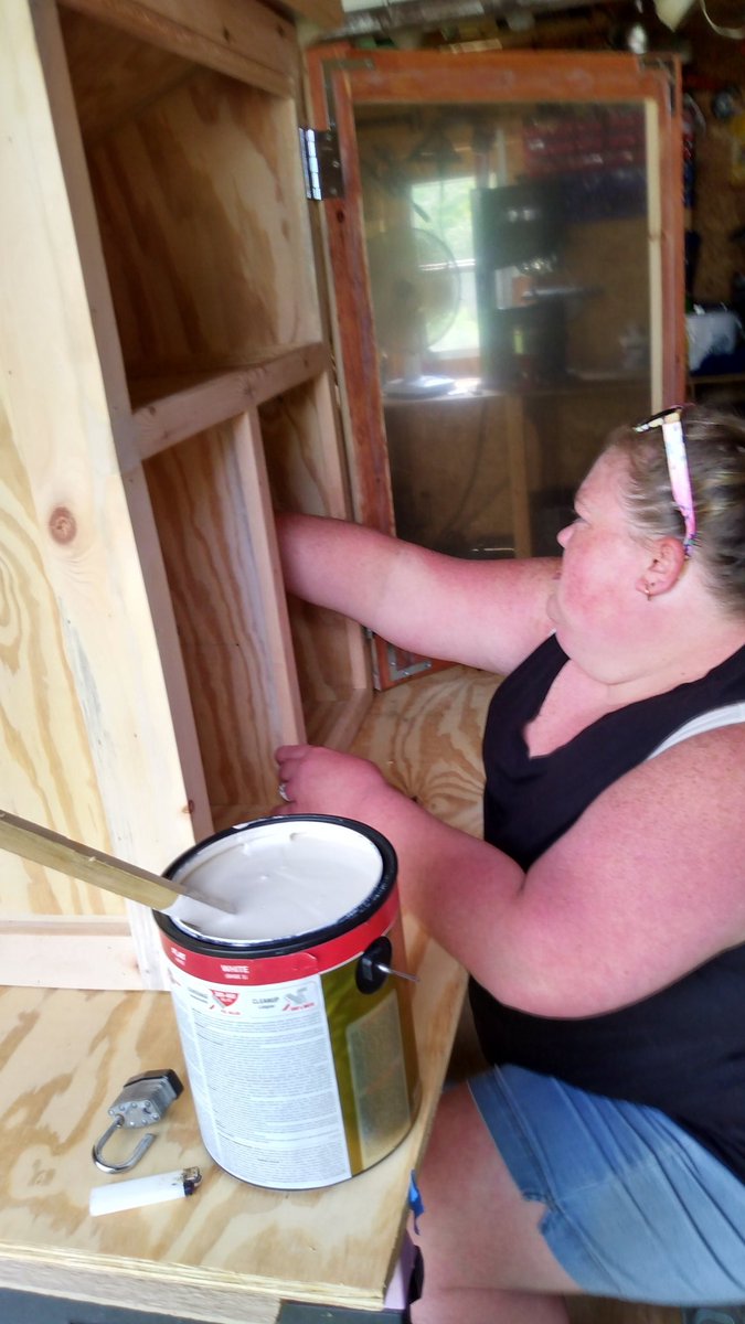 25fortypgh's tweet photo. @412FoodRescue @giselefetterman @markhduffy78 the building of our first "mini"food pantry. https://t.co/L9tjcsqZOm