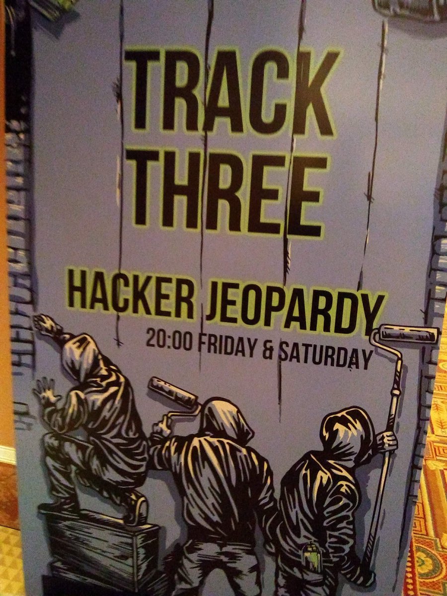 SamunoskeX's tweet image. Looking at some of my old photos, can&apos;t believe this was so long ago #DEFCON #defcon26