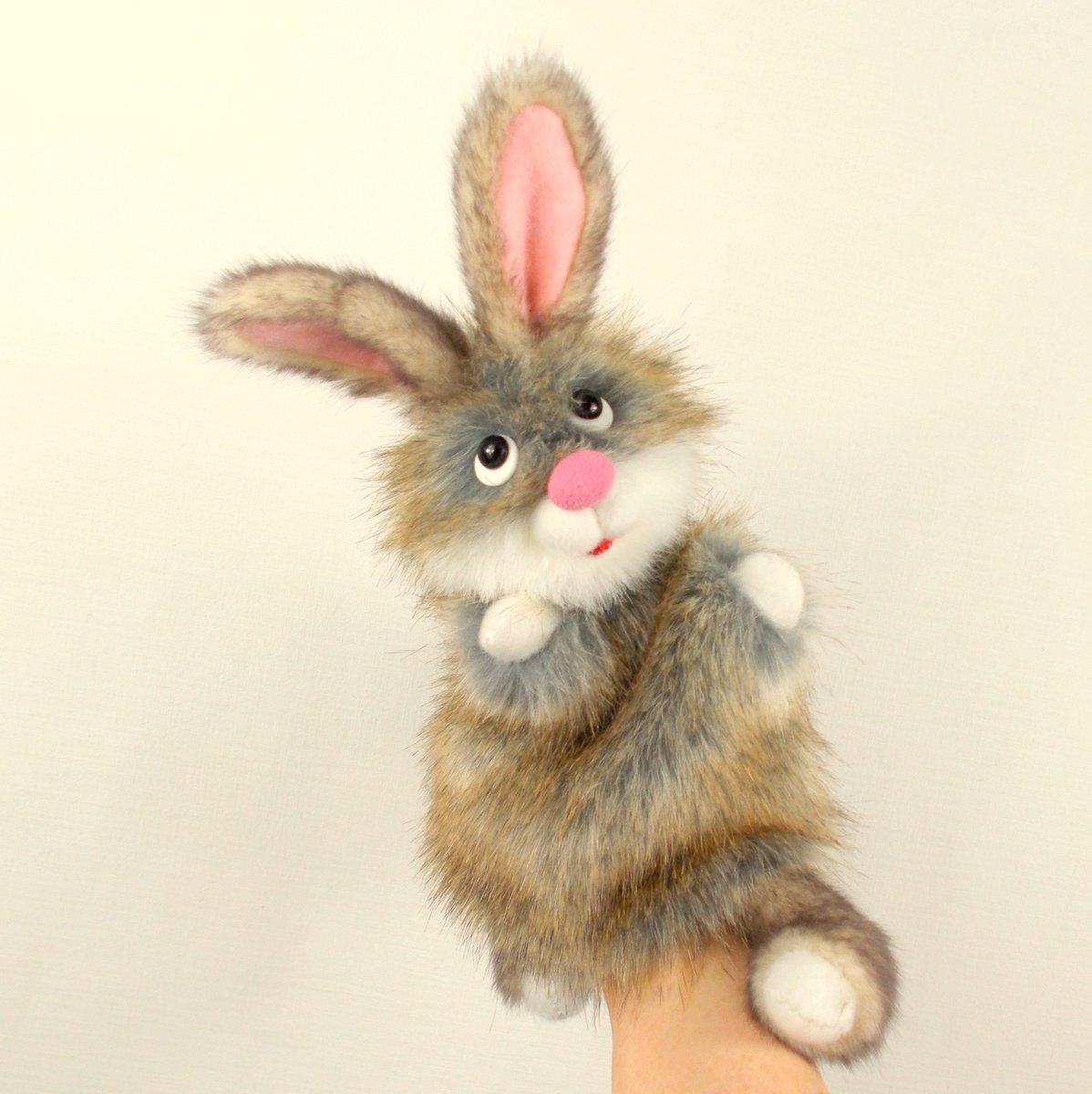 OlgaMak95706937's tweet photo. Hand puppet Rabbit for little hand. Reddish Bunny marionette glove. Bibabo for children's home puppet theater. Hand puppet glove Hare.
https://t.co/0OokQWUBU0
#hand_puppet #marionette #bibabo #puppet_theater https://t.co/5hXuLNHbZi