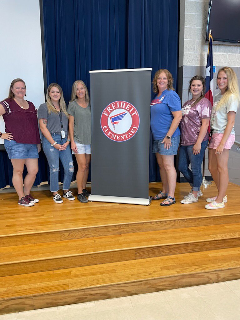 First day back on campus with this amazing 1st grade team. 🌻 #BetterTogether #growheresoarhere