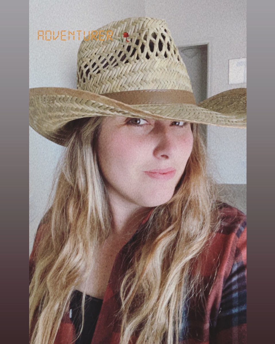 Ashley tweet media