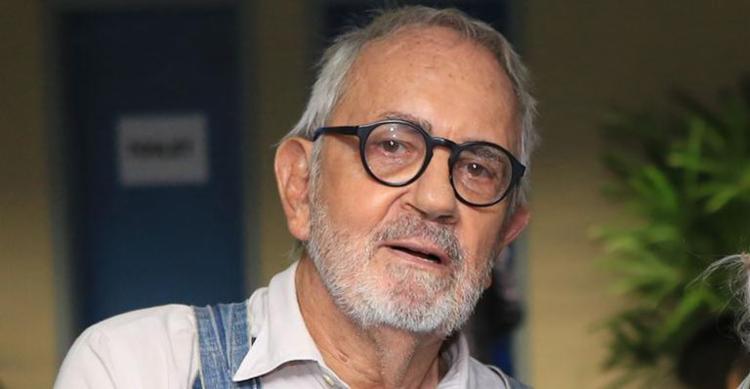 Caderno2mais's tweet photo. Amigos e famosos lamentam morte do ator Paulo José: "Grande perda para a arte" https://t.co/iaTQiR6EbX https://t.co/Adso7L9kGx