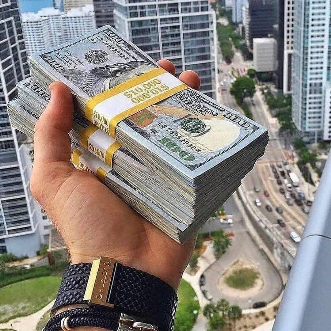 Due to the  #COVID19, I just want to help baby to get rid of problems. 🎄😘
I’m a real sugar daddy seeking for a honest, loyal and real sugar baby who’s willing to motivate me and give attention in return support you financially 💸and send you many gifts 

Link in <a href="/dakadaddy/">Dakadaddy</a> bio