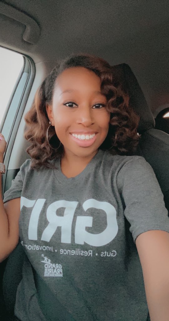 TinaButler143's tweet photo. How it started Kindergarten Teacher ~Vs~ How itβs Going! First day of school! Best comment below! #KindergartenTeacher #teacherlife #backtoschool #BacktoSchool2021 #ItsRealInTheseStreets @MsDurham19 @TasharaParker https://t.co/u3KlCa0r1f