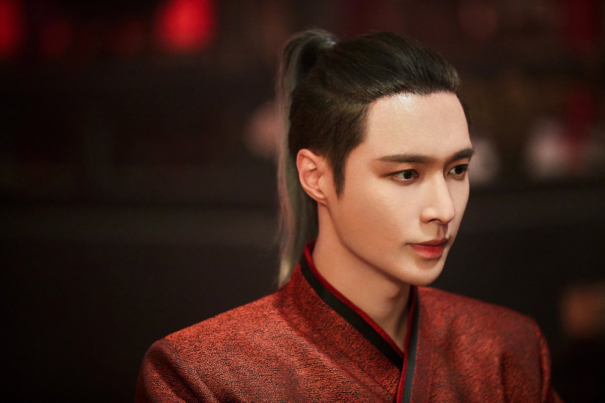 Layixingturkey's tweet photo. 210812 | Stüdyo Weibo Güncellemesi 2/3

#LAY #Yixing #LayZhang @layzhang https://t.co/FsHz8cUUMO