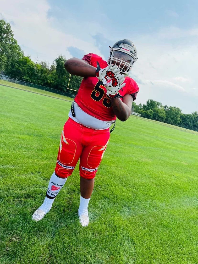 Nothing is far fetched when the underdog barking🏈 #LASTGOROUND