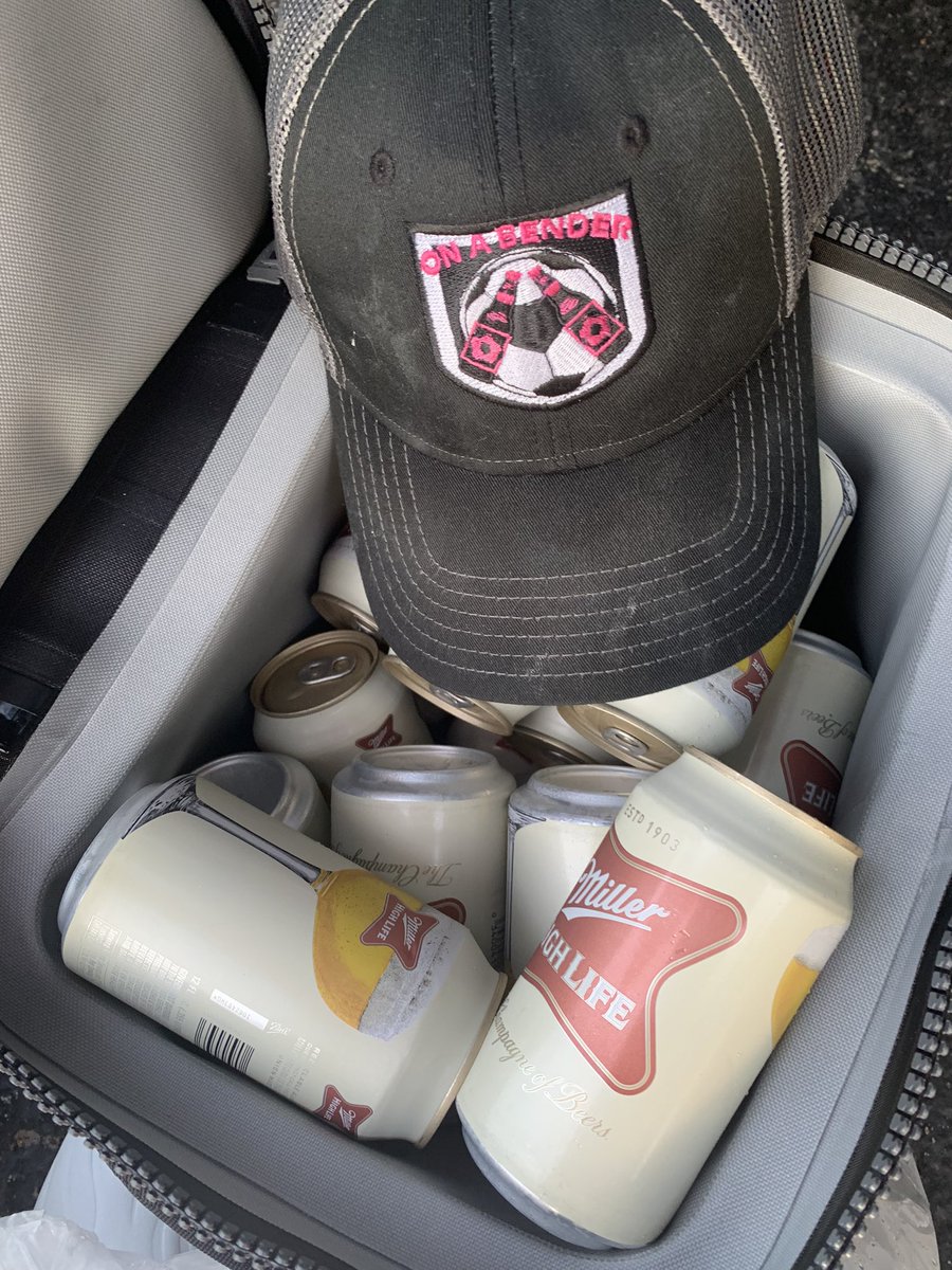 OnABenderSoccer's tweet photo. Pregame necessities #OnABender #ChampagneOfBeers https://t.co/8xXJnVOhmg