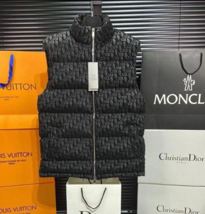 Galzo_busness's tweet photo. Disponible Dm 🛍 https://t.co/JxMgiCtxX7